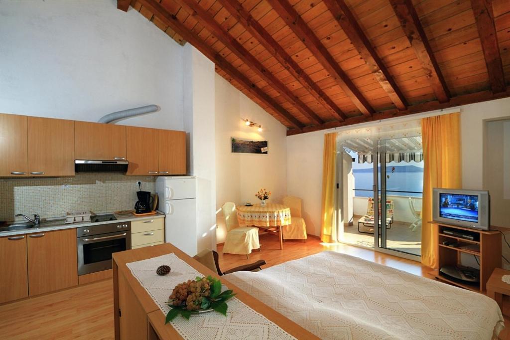 Studio Apartment In Pisak With Seaview, Terrace, Air Condition, Wifi Екстер'єр фото